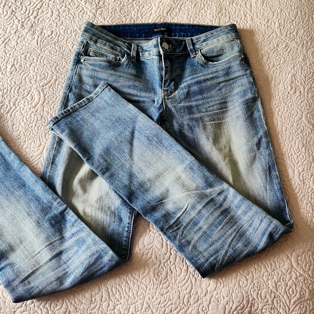Light wash straight leg jeans
